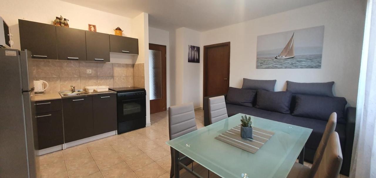 Apartments Kolak روغوزنيكا المظهر الخارجي الصورة